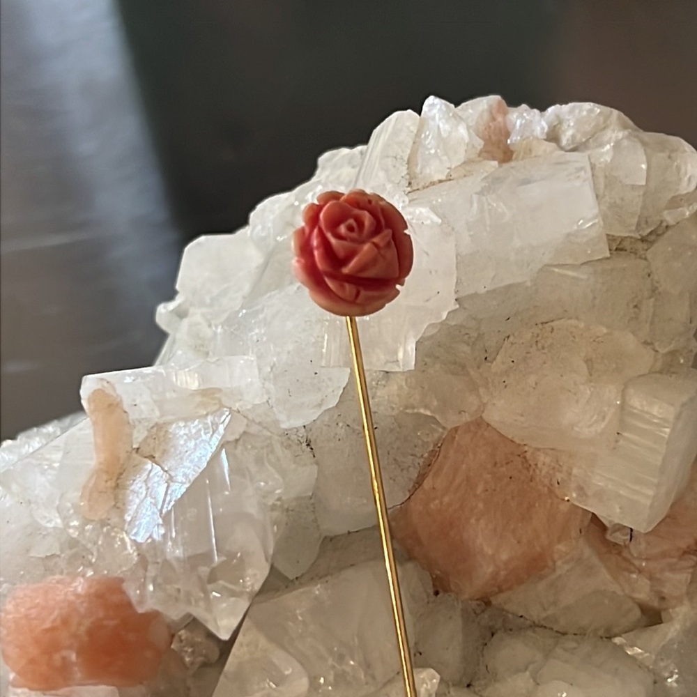 Vintage rose pin